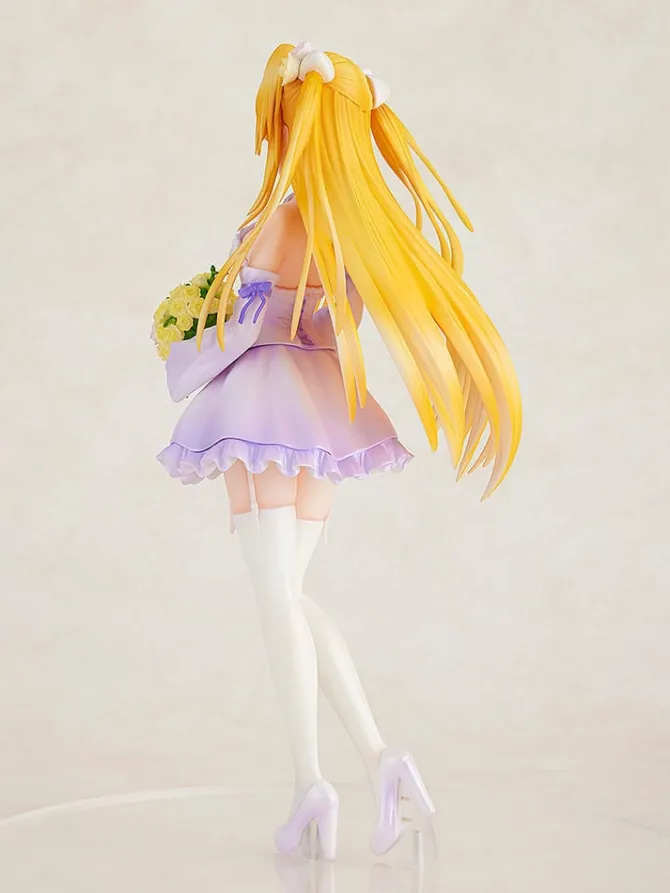 To Love-Ru Darkness - Golden Darkness Statue / Wedding Dress Ver.: Kadokawa