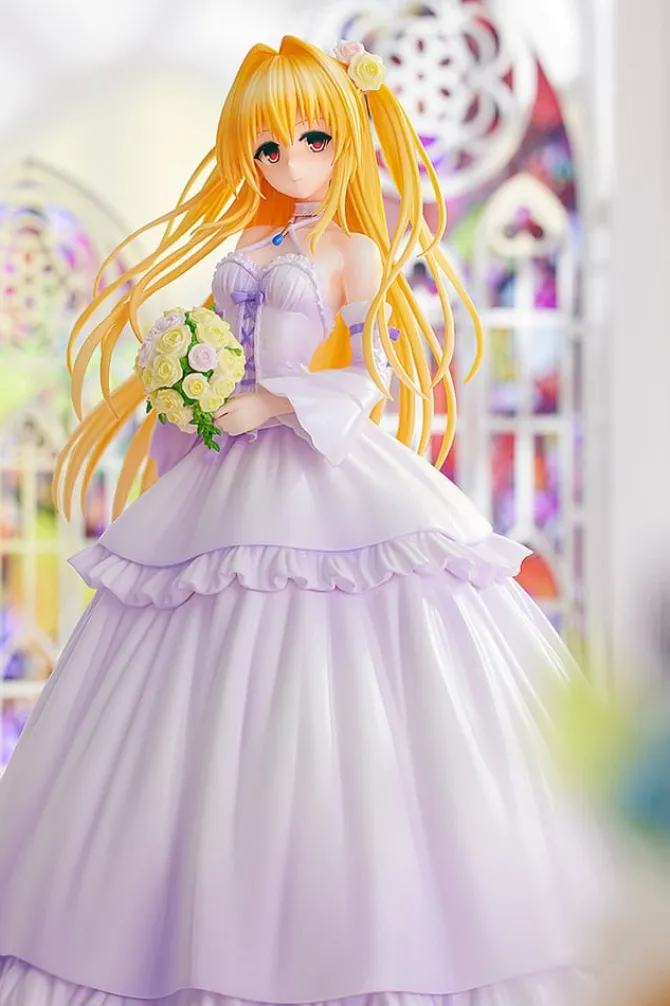 To Love-Ru Darkness - Golden Darkness Statue / Wedding Dress Ver.: Kadokawa