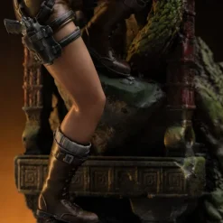 Tomb Raider - Lara Croft Statue / Deluxe Art Scale: Iron Studios