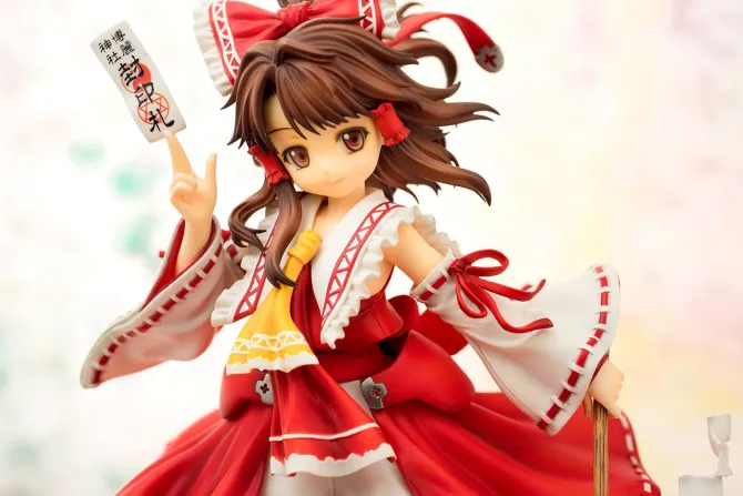 Touhou Project - Reimu Hakurei Statue / Kourindou Version: Ques Q