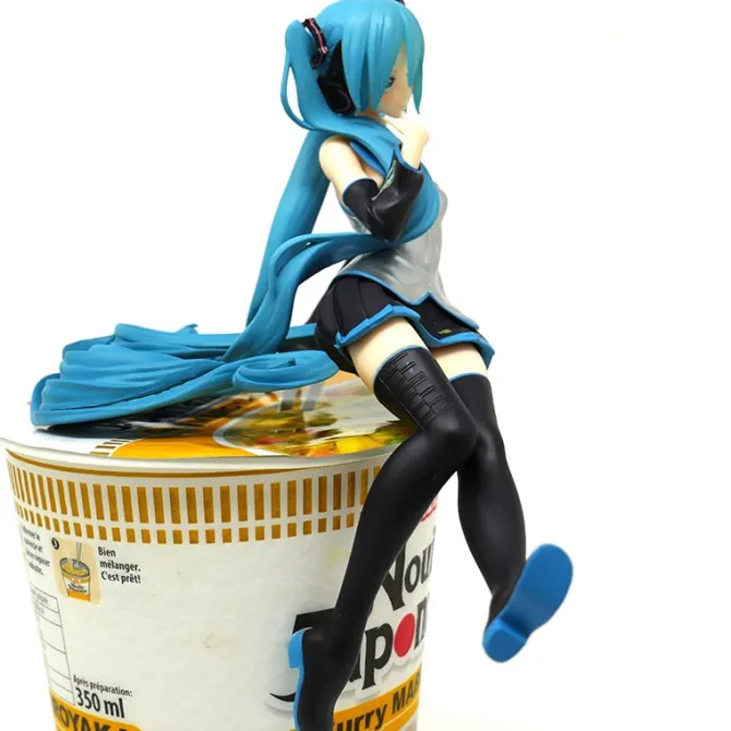 Vocaloid - Hatsune Miku Figur / Noodle Stopper: Furyu