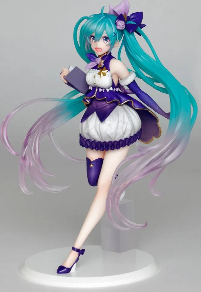 Vocaloid - Hatsune Miku Figur / 3rd Season Winter Version: Taito