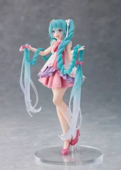 Vocaloid - Hatsune Miku Figur / Wonderland Rapunzel Version: Taito
