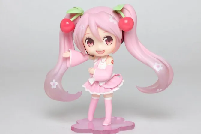 Vocloid - Hatsune Miku Figur / Dolly Crystal - Sakura Version: Taito