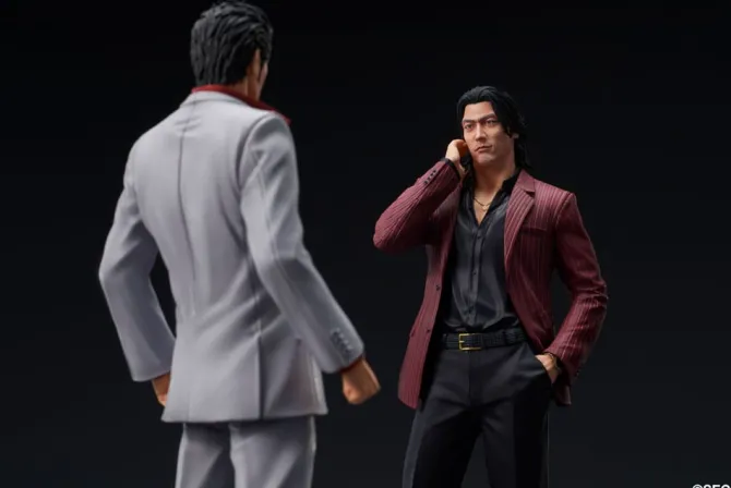 Yakuza: Like a Dragon - Shun Akiyama Statue / Digsta: Digism
