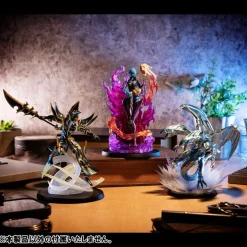 Yu-Gi-Oh! - Blue Eyes Ultimate Dragon Figur / Monsters Chronicle: MegaHouse