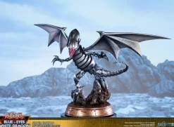 Yu-Gi-Oh! - Blue-Eyes White Dragon Statue / Silver Edition: First 4 Figures