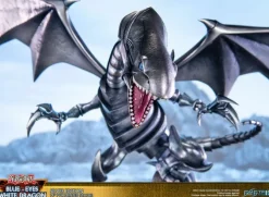 Yu-Gi-Oh! - Blue-Eyes White Dragon Statue / Silver Edition: First 4 Figures