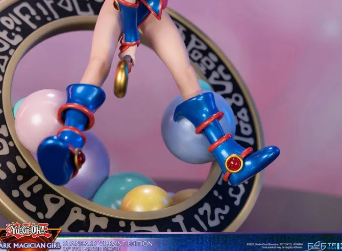 Yu-Gi-Oh! - Dark Magician Girl Statue / Vibrant Edition: First 4 Figures