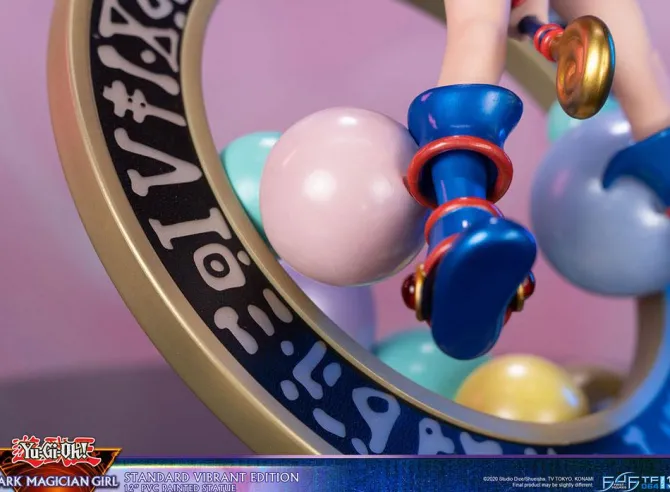 Yu-Gi-Oh! - Dark Magician Girl Statue / Vibrant Edition: First 4 Figures