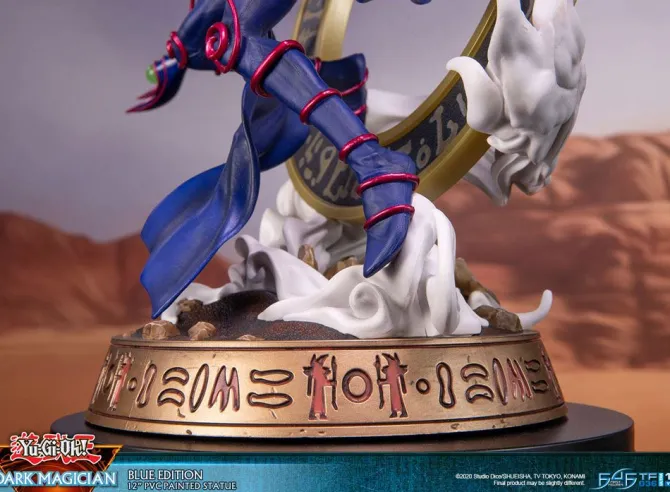Yu-Gi-Oh! - Dark Magician Statue / Blue Version: First 4 Figures