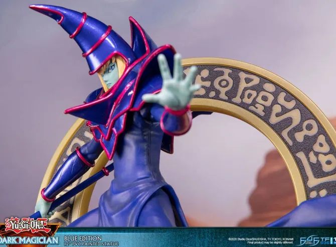 Yu-Gi-Oh! - Dark Magician Statue / Blue Version: First 4 Figures