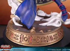 Yu-Gi-Oh! - Dark Magician Statue / Blue Version: First 4 Figures