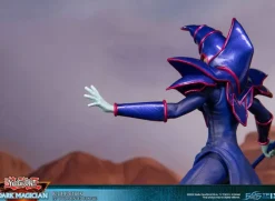 Yu-Gi-Oh! - Dark Magician Statue / Blue Version: First 4 Figures