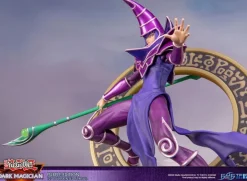 Yu-Gi-Oh! - Dark Magician Statue / Purple Version: First 4 Figures