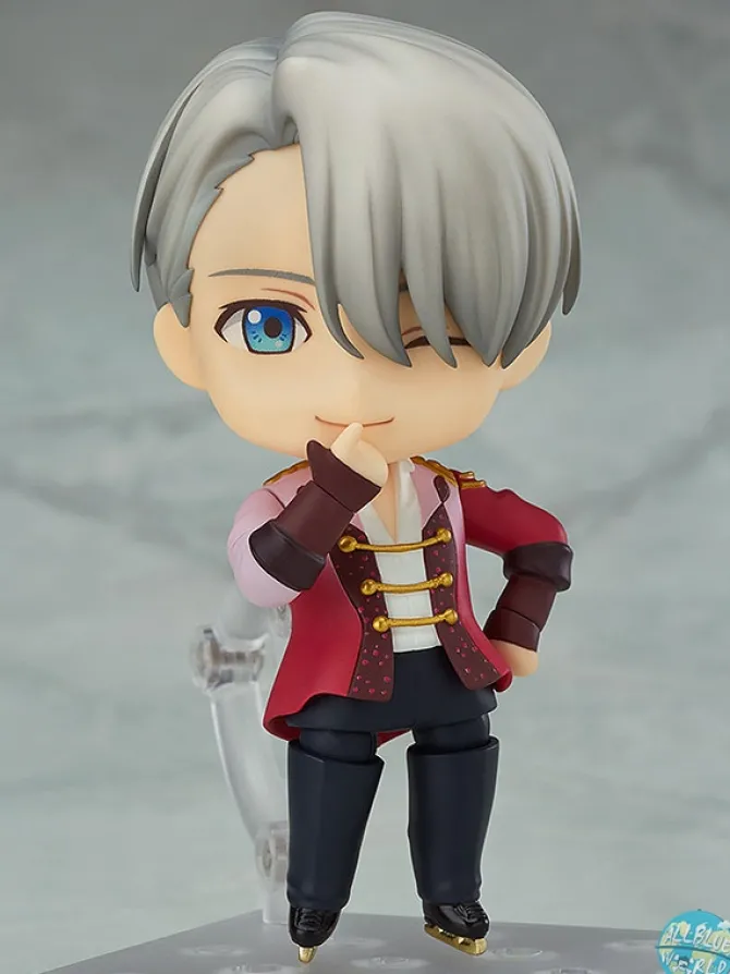 Yuri!!! on Ice - Viktor Nikiforov Nendoroid: Orange Rouge