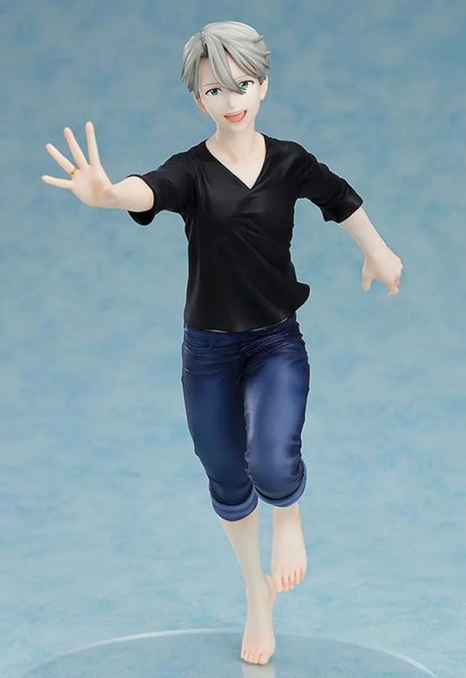 Yuri!!! on Ice - Yuri, Victor & Makkachin Statue: Good Smile Company